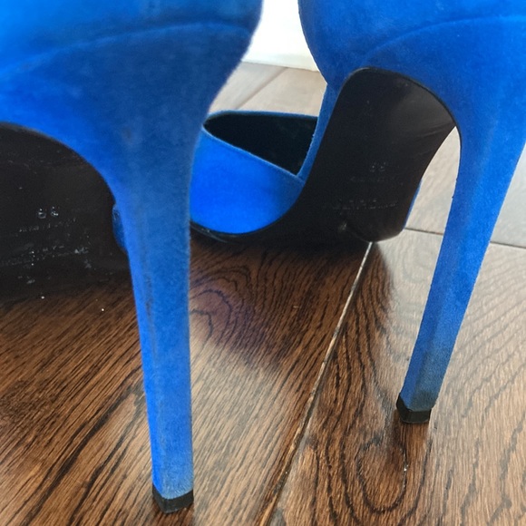 Yves Saint Laurent Paris heels - Picture 4 of 16
